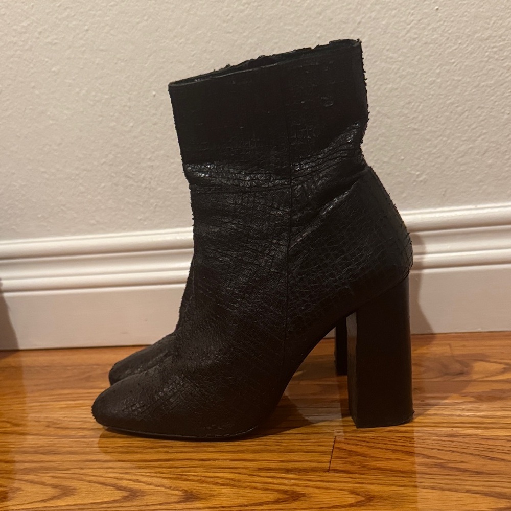 Free People Elegant Black Ankle Boots